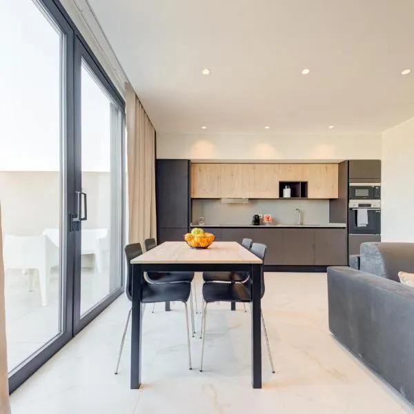 Mayfair by Premier Suites MT, hotelli kohteessa Is-Swieqi