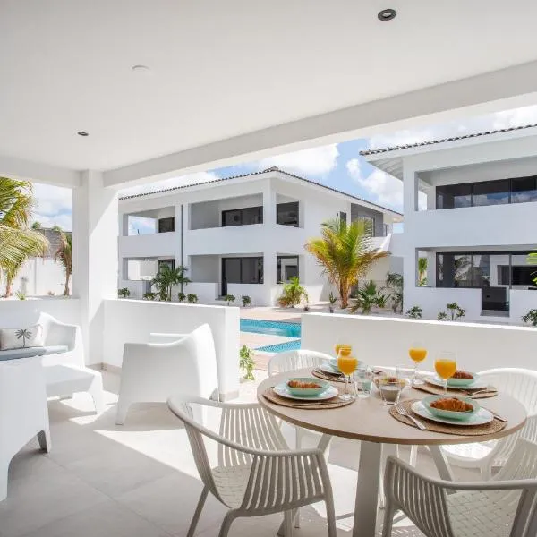 Oasis luxury apartment in Jan Thiel - close to the beach, hotel v destinaci Jan Thiel