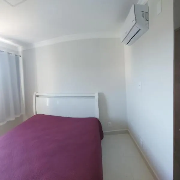 apartamento para até 5 pessoas, hotel in Vila Velha
