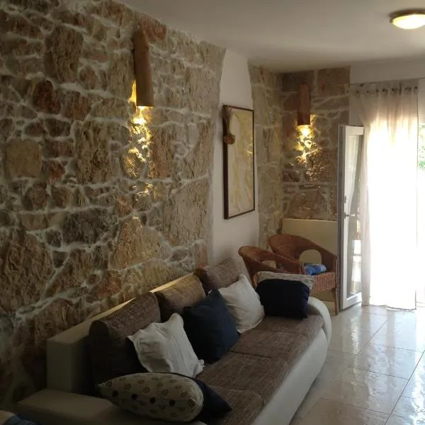 TEN-Punat Apartments – hotel w mieście Punat