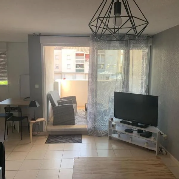 Appartement T2 lumineux, hotel Frontignanban