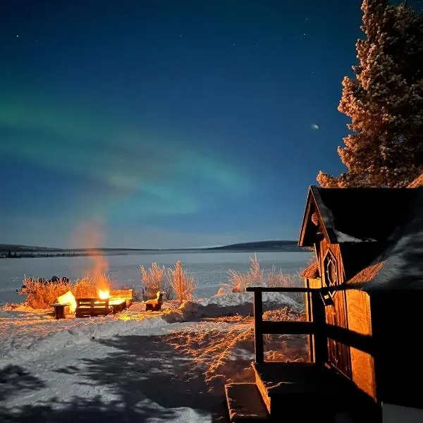 Camp Caroli Hobbit Hut, hotel in Jukkasjärvi