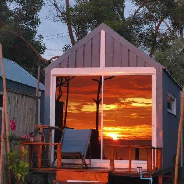 Walden Koh Lanta - Tiny Homes by the Sea, hotel di Ko Lanta