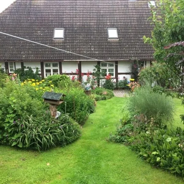 Fachwerkferienhaus, hotel in Ulrichshusen