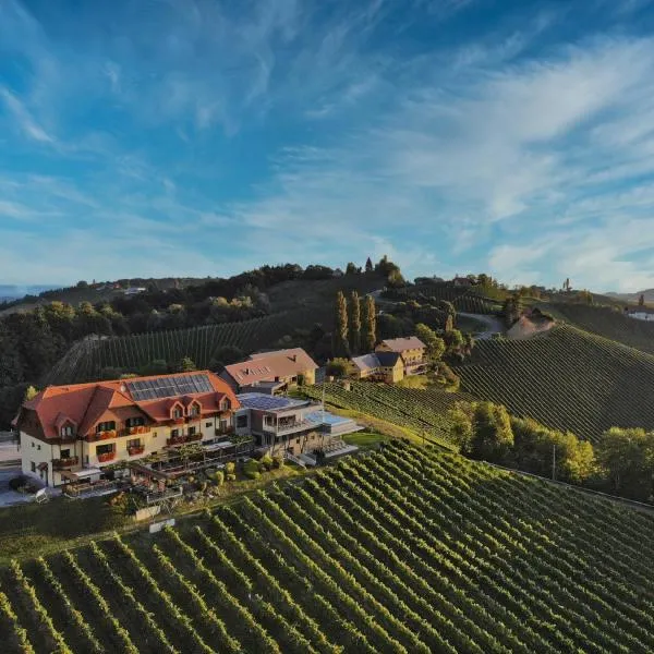 Mahorko Wein Wellness Wasserbüffel, Hotel in Glanz an der Weinstraße