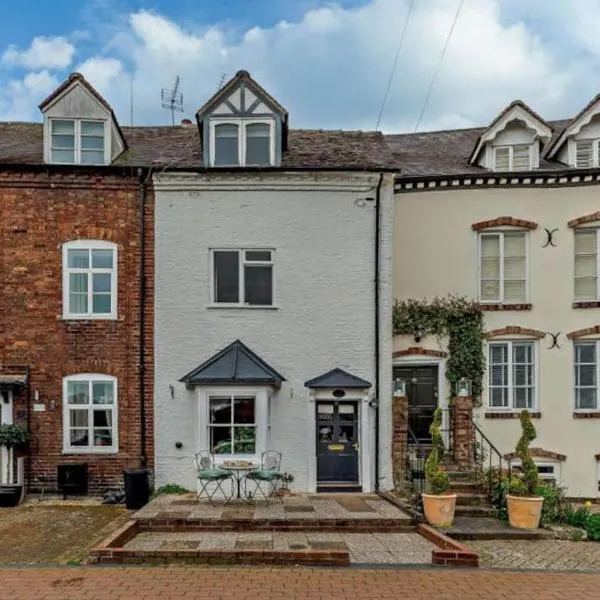 Beautiful 2 Bedroom Riverside Cottage, hotel en Bridgnorth