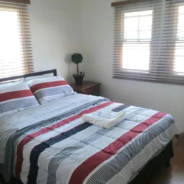 House Rooms & RV Rooms Near LAX、ロサンゼルスのホテル