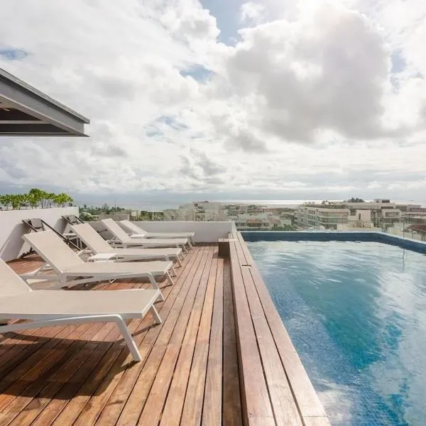 Modern Studio close to the beach, Roof Pool and Fast WiFi, hotelli Play del Carmenissa