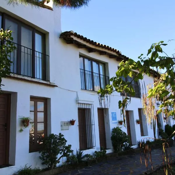 Las Casas de la Tía Sabina - ONLY ADULTS by SIERRA VIVA, hotel en Cortelazor