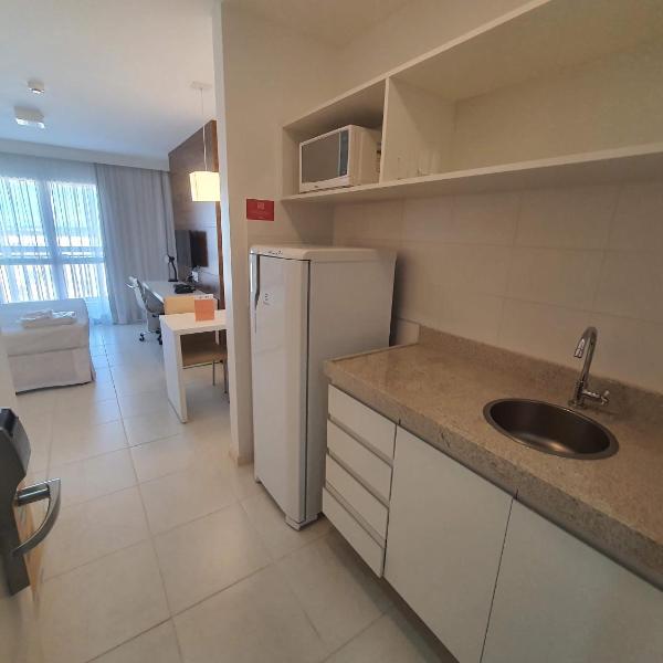 FLAT FUSION EXPRESS, SHN QUADRA 1 BLOCO D, AO LADO DA ESPLANADA DOS MINISTÉRIOS, SMART-TV, WI-FI, FILTRO DE ÁGUA, PISCINA, ACADEMIA, SAUNA, ESTACIONAMENTO GRÁTIS, ESTAÇÃO DE RECARGA DE CARRO ELÉTRICO, RECEPÇÃO 24 hs BY REI DOS FLATS - Foto 5