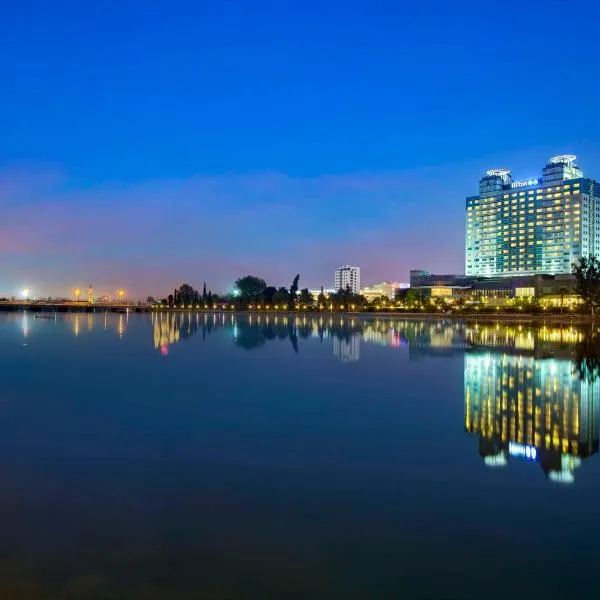 Adana HiltonSA Hotel, hotel en Adana