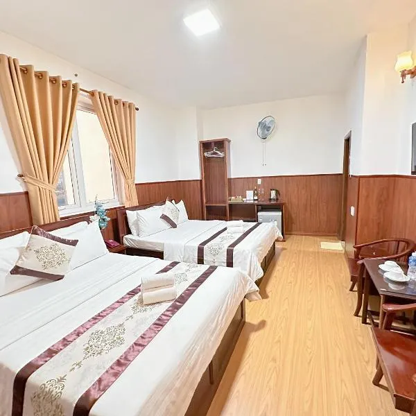 Nhat Minh Etown - Nhà Ga T3, hotel in Ho Chi Minh-stad