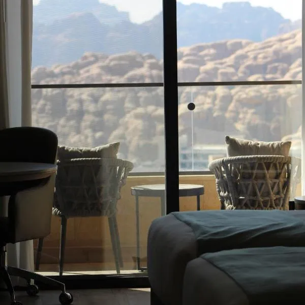 H Luxury Hotel, hotel in Wadi Musa