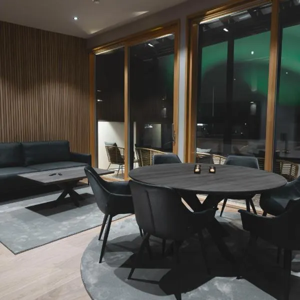 Royal Roi Luxury Suites, hotel in Rovaniemi