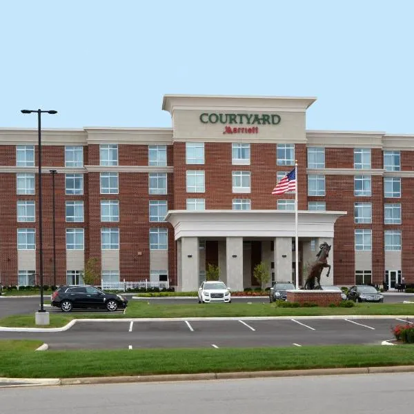 Courtyard by Marriott Youngstown Canfield, hotel sa Canfield