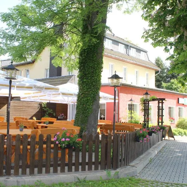 Hotel Heilbrunnen, hotel v destinaci Jöhstadt