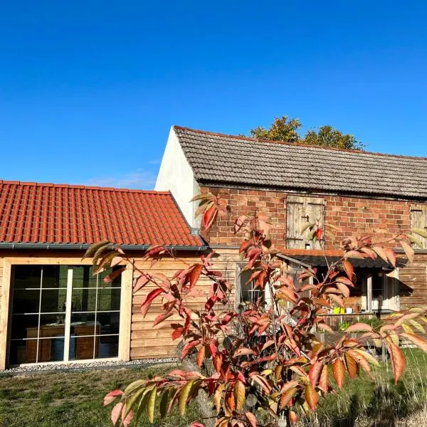 Ferienhaus Melzower Waldhaus Montagewohnung, hotel en Melzow