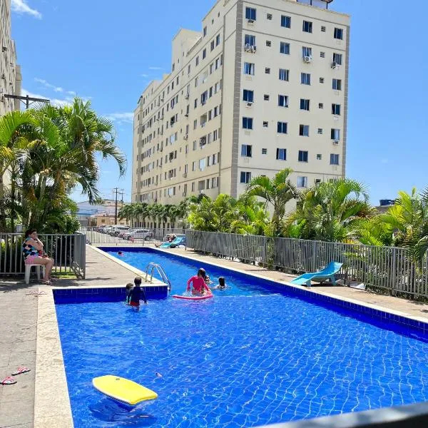 Cobertura Climatizada com Suíte à 2km do Aeroporto de Salvador e Praias, hotel v destinaci Lauro de Freitas