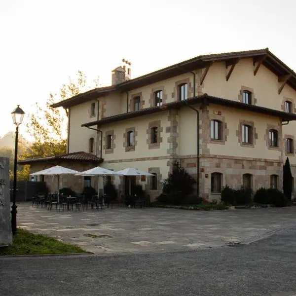 OLATZEA LANDA HOTELA, hotel in Satrústegui