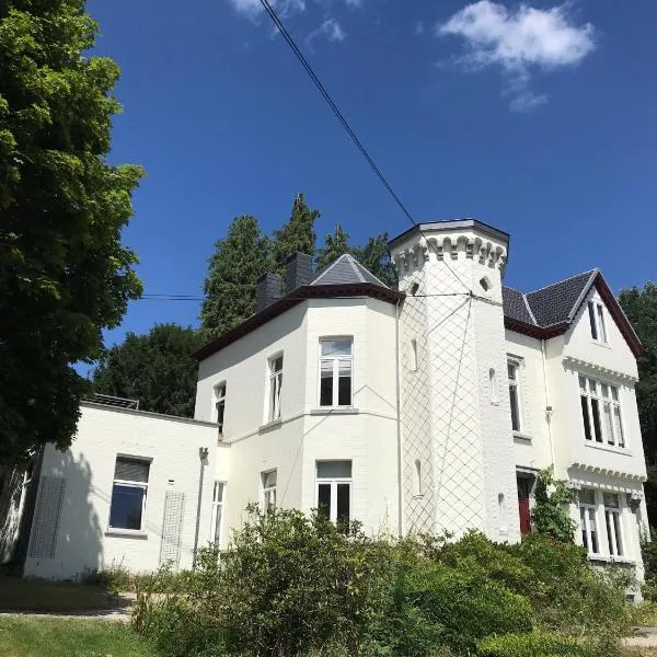 Le Chateau Blanc, hotel in Verviers