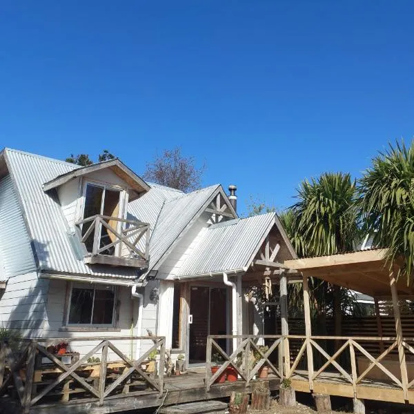 Peumayen, hotel v destinaci Quellón
