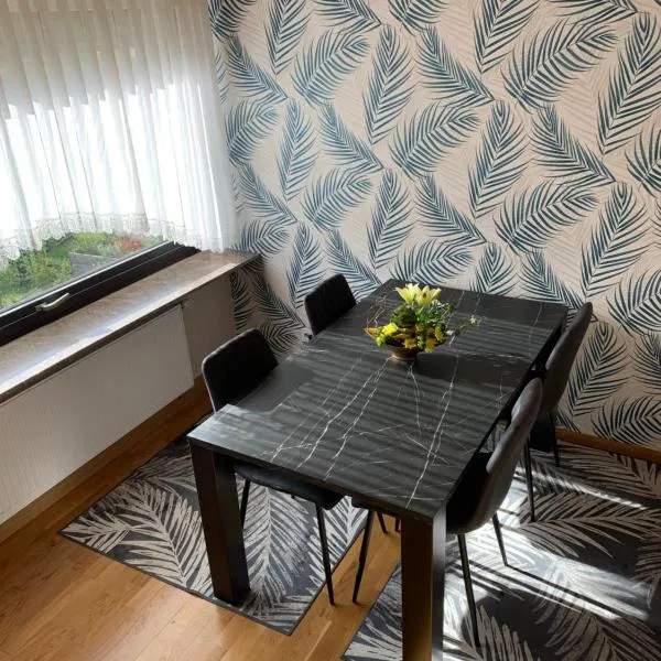Haus Nummer Vier, hotel v destinaci Neunkirchen