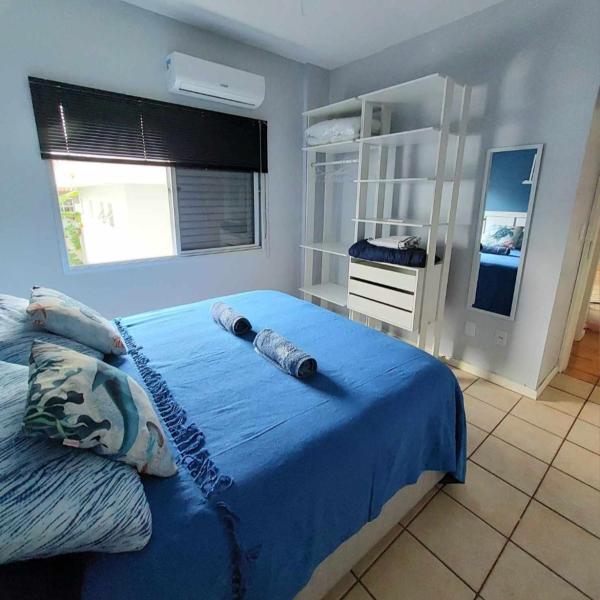 Excelente Apartamento a 1 quadra e meia do mar - Foto 2