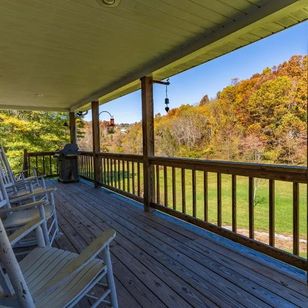 Creekside Paradise - A Peaceful Family Focused Retreat on a Flowing Creek, hôtel à Sparta
