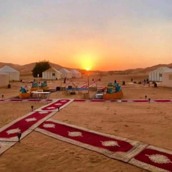 Merzouga luxurious Camp, хотел в Мерцуга