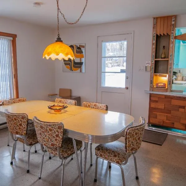 La Maison Gagnon, hotel v destinaci Saguenay