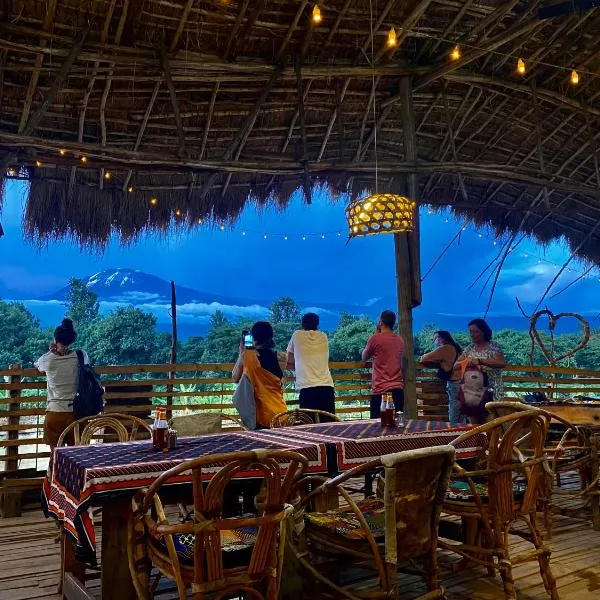 Mount Kilimanjaro 360 view Cottage, hotel sa Uru