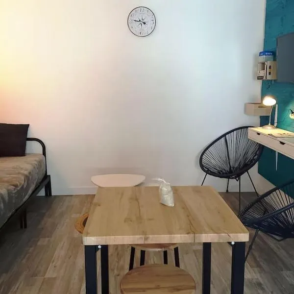 Un pied à terre dans la citadelle, hotel v destinaci Le Château-dʼOléron