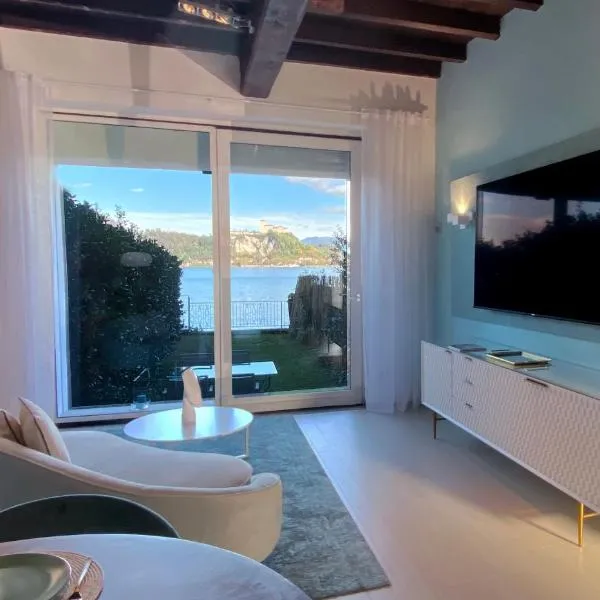 FWL Italian Romance on the Lake, hotel in Arona