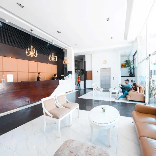 Hotel Pier Cuatro, hotel v destinácii Cebu City