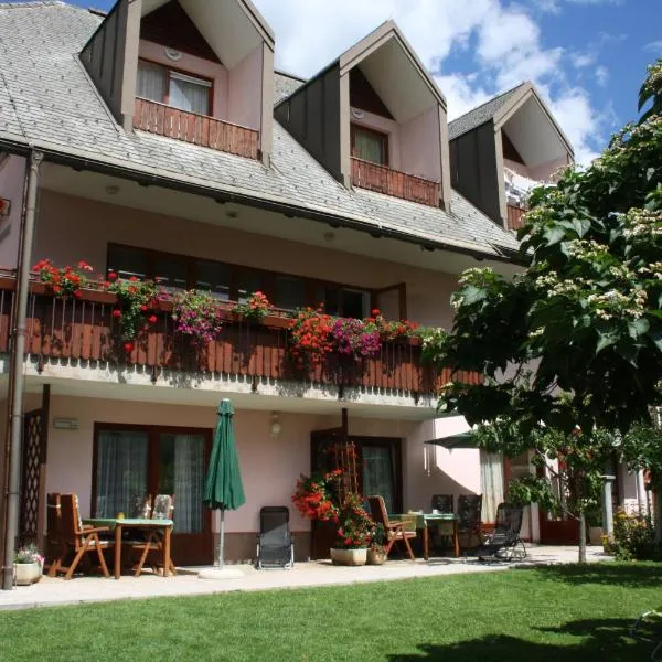 Apartments Kravanja, hotel v destinaci Bovec