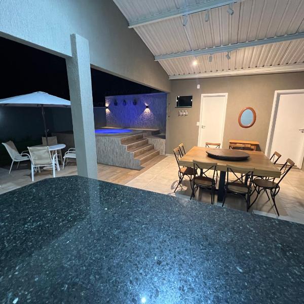 Casa Flora - Jacuzzi exclusiva e conforto absoluto a 10 quadras da praça central - Foto 4