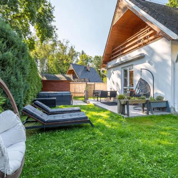 Chajda Slapy, hotel in Slapy