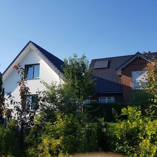 Ferienwohnungen Liliencron - Fewo II (Ferienhaus), hótel í Enger