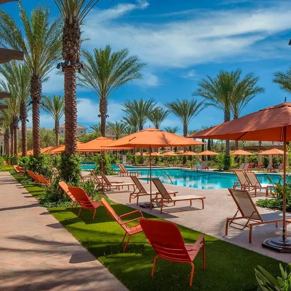 Luxury Irvine Spectrum 2 bedrooms 2 Bathrooms Kitchen pool Apartment, hotel v destinaci Irvine