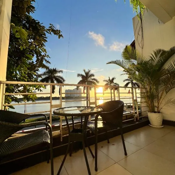 Asiban Quay Boutique Hotel, hotel v Phnompenhu