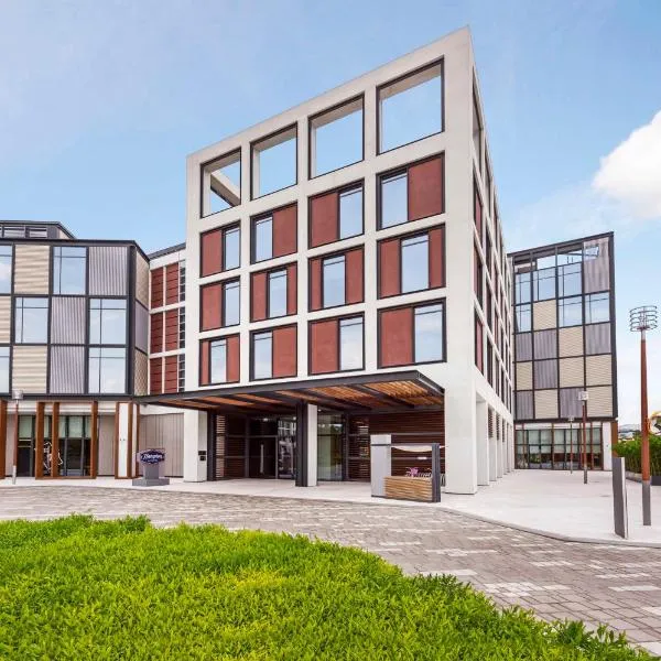 Hampton by Hilton Dubai Al Seef、ドバイのホテル