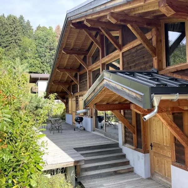 megeve demi quartier chalet 12 p, hotel v destinaci Demi-Quartier