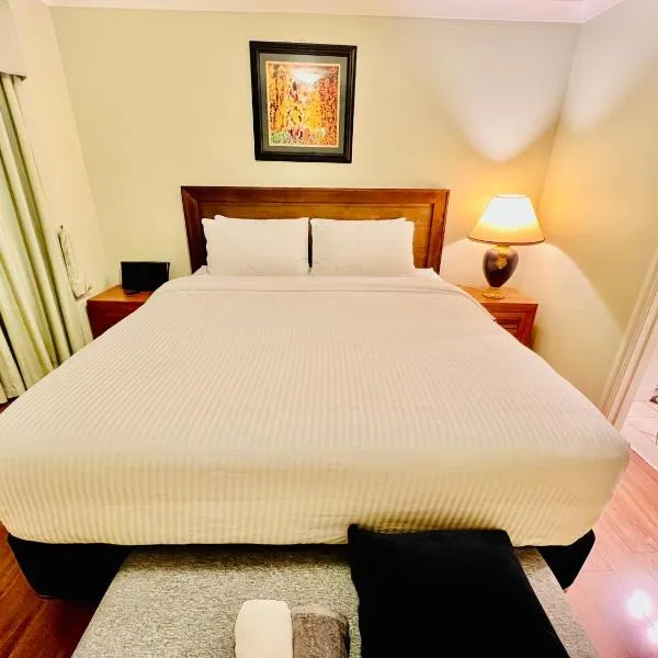 Spacious 6 Bedroom Holiday Home 15 Min Away From Melbourne Airport, hotel v destinaci Sydenham
