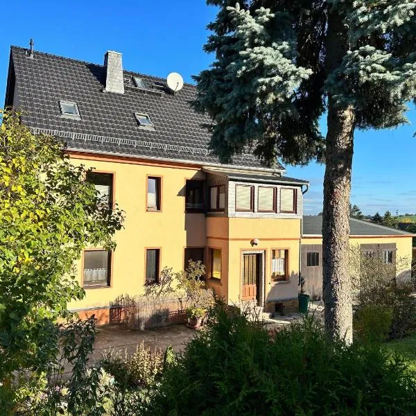 Schlossblick und Komfort in Stolpen, hôtel à Stolpen