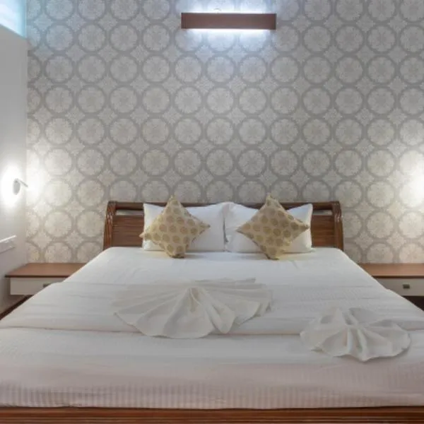 Ixora Suites, hotel in Bangalore