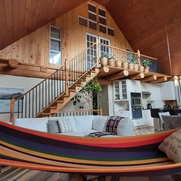Le relaxant chalet du petit ruisseau, hotel sa Mandeville