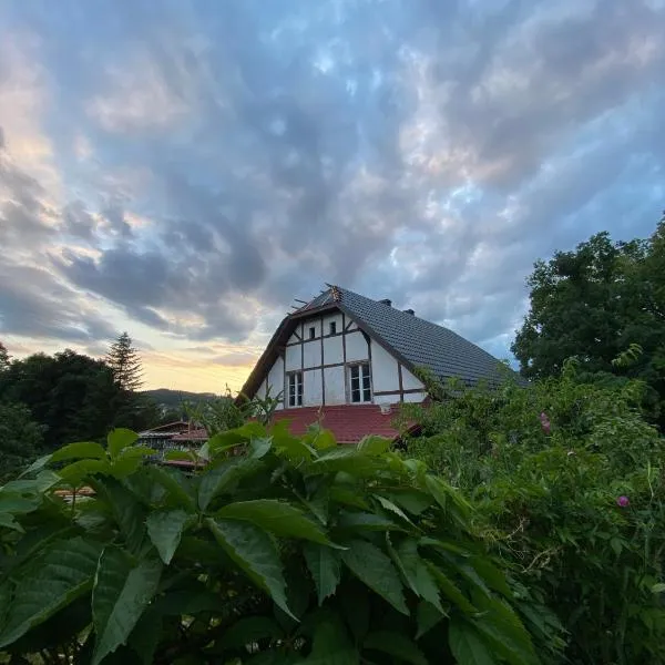 Złoty Zakątek, hotel i Paczków