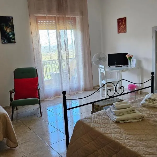 Adri's House, hotel v destinaci Monterotondo