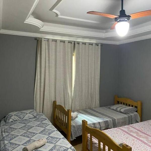Casa confortável p/13/14/18 pessoas c 4/5/6 suítes - Foto 2
