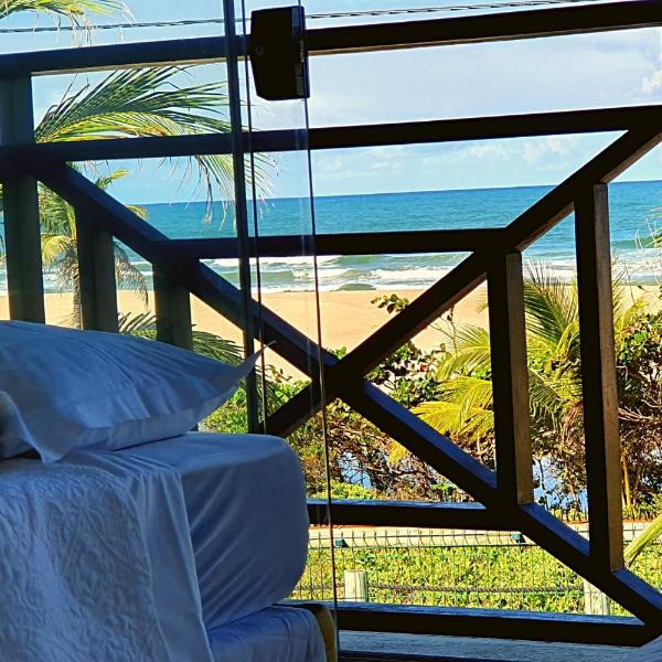 Apt em condomínio frente mar - Q101